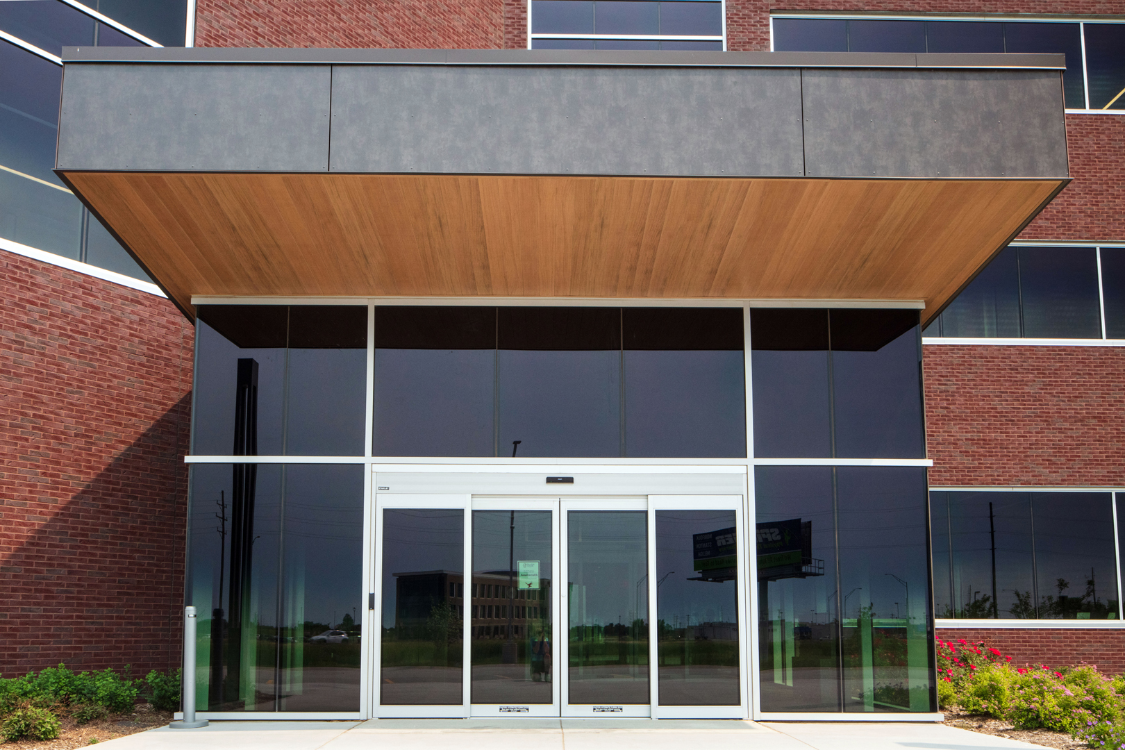 Elkhorn Valley Bank & Trust SGH Concepts